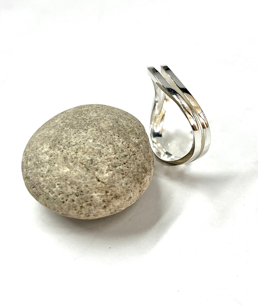 Silver Flow Ring (two lines )